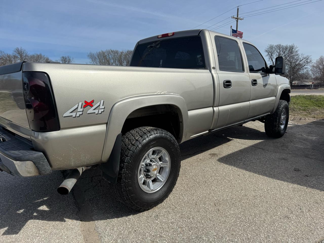 Chevrolet Silverado 2500HD Crew Cab 153" WB 4WD LT 2001