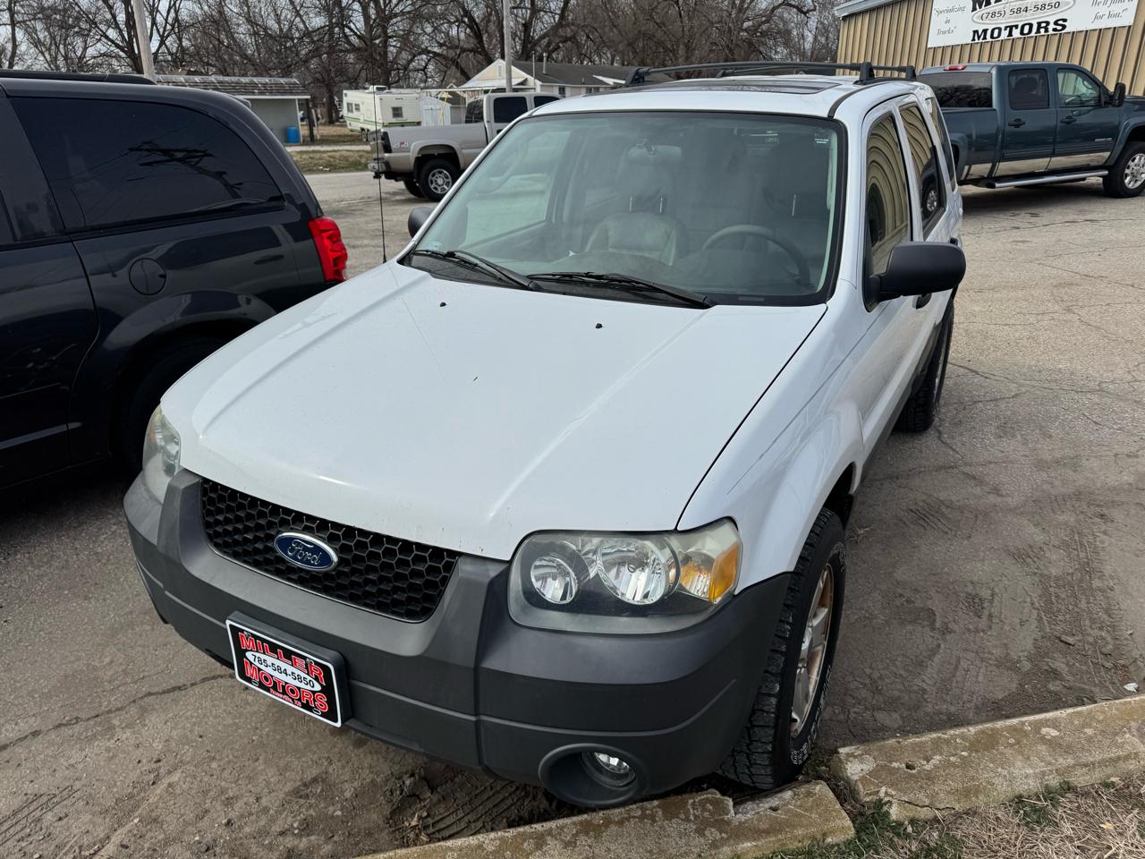 2005 Ford Escape 4dr 103" WB 3.0L XLT