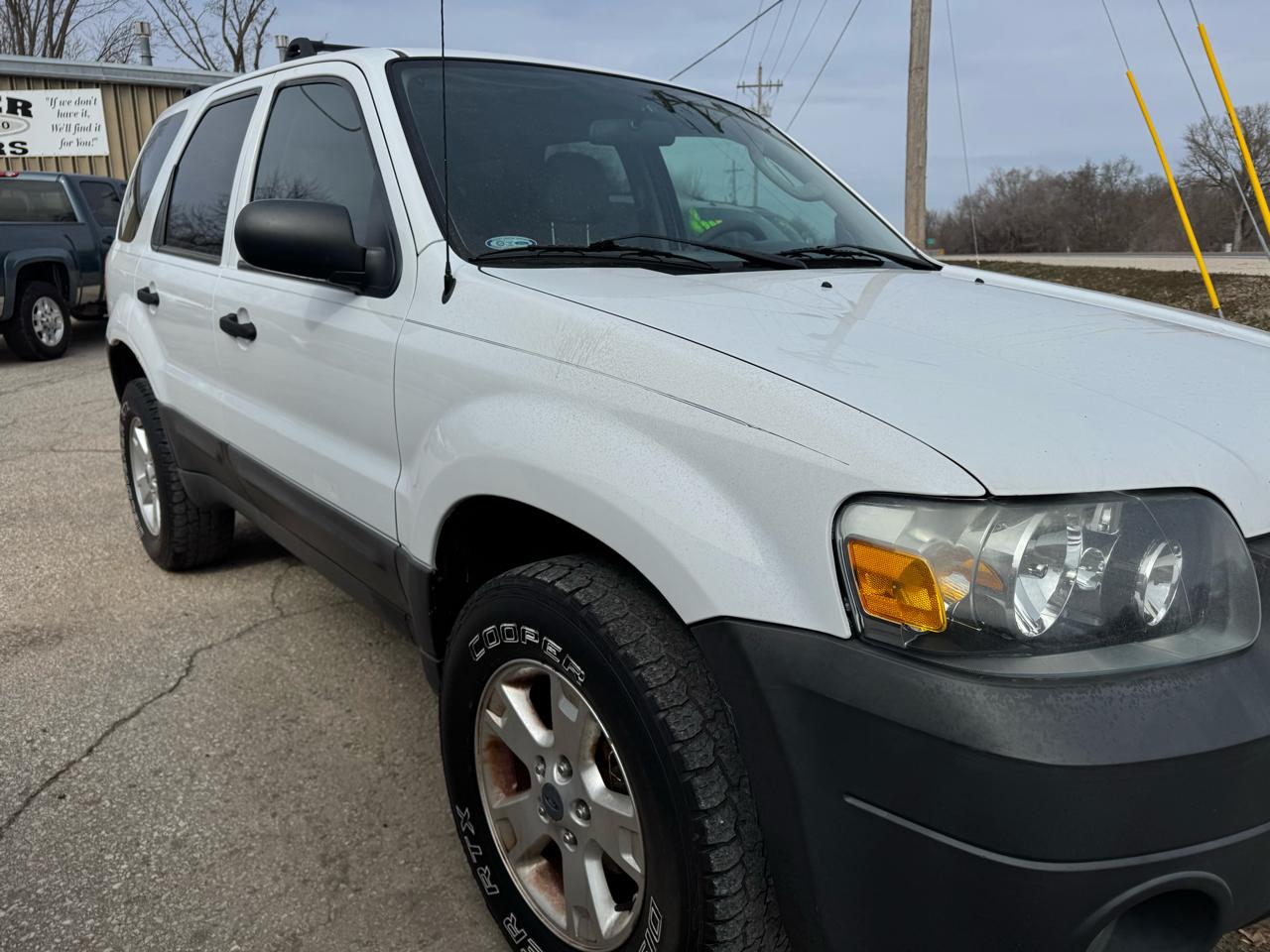 Ford Escape 4dr 103" WB 3.0L XLT 2005