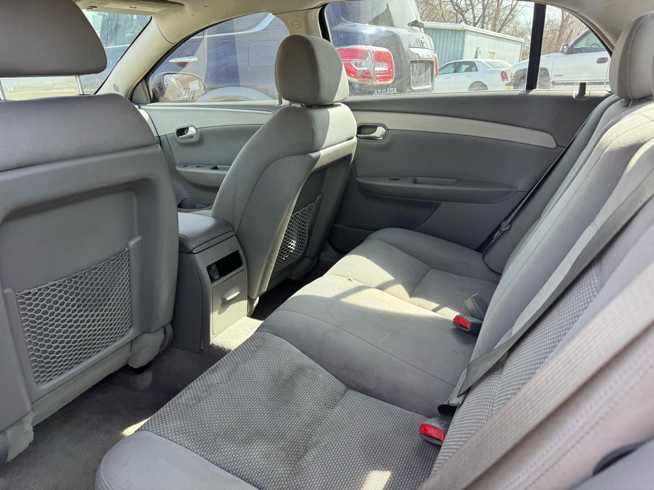 Chevrolet Malibu 4dr Sdn LS w/1LS 2009