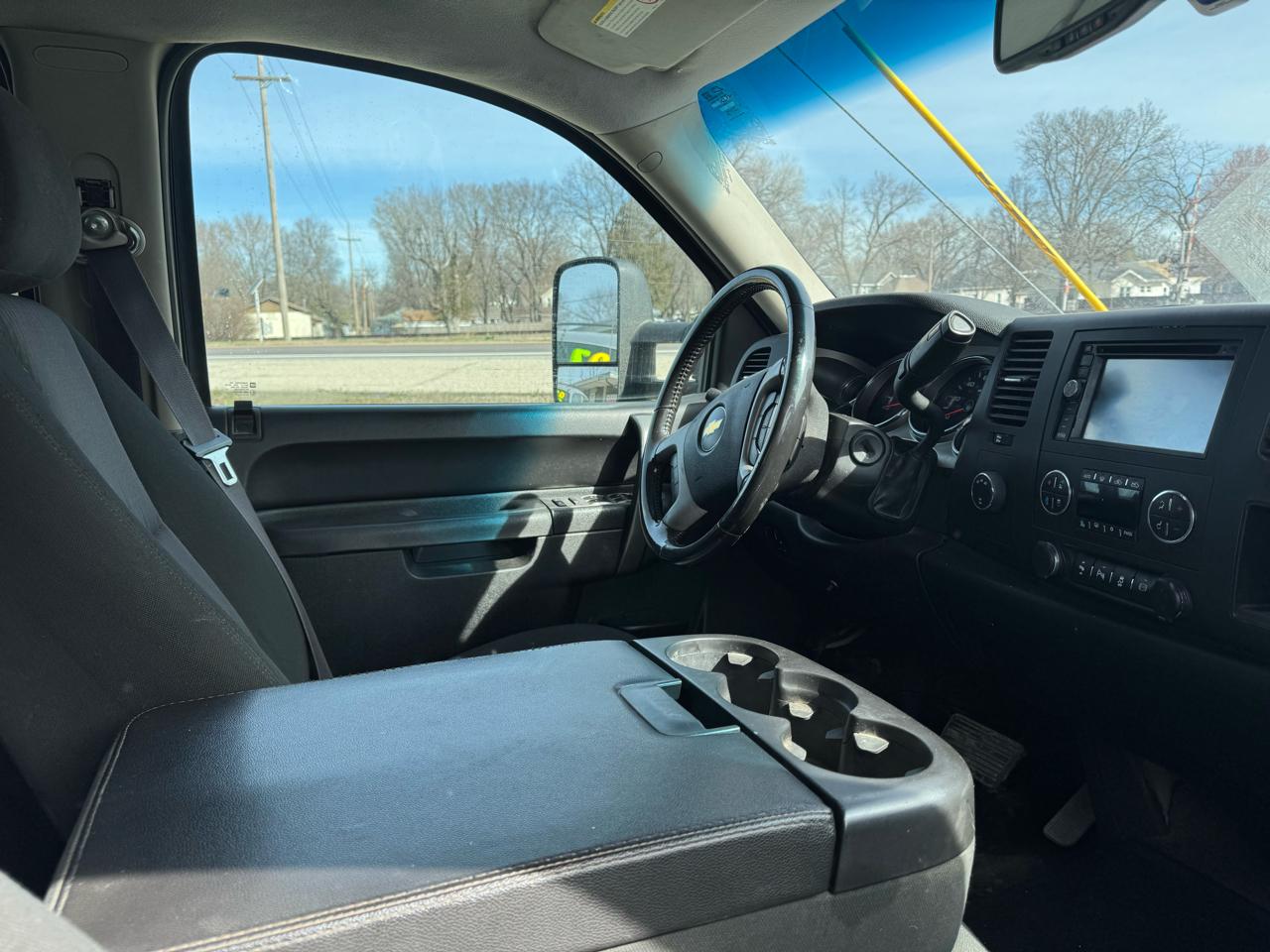 Chevrolet Silverado 1500 4WD Ext Cab 143.5" LT 2011