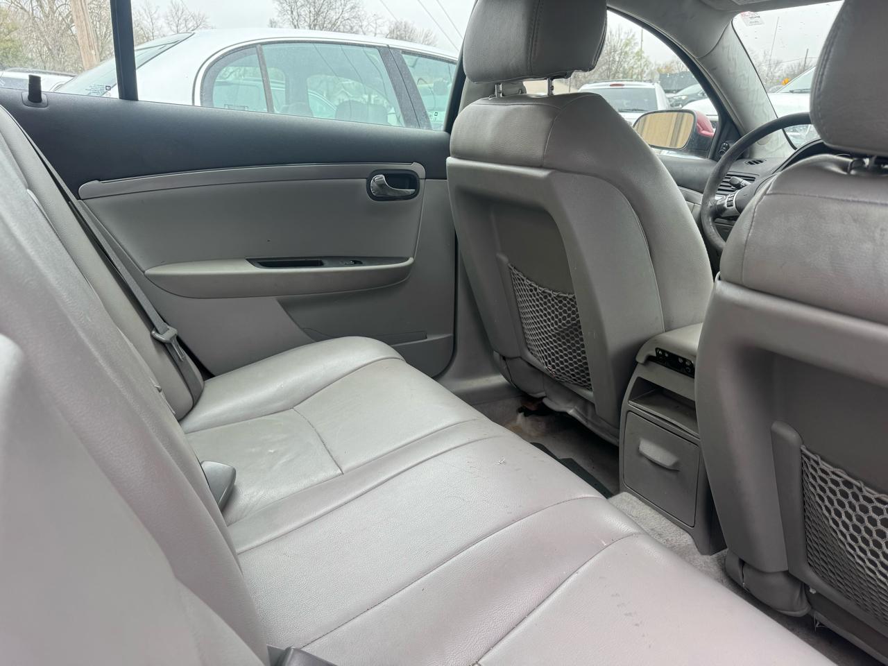 Saturn Aura 4dr Sdn XE 2008