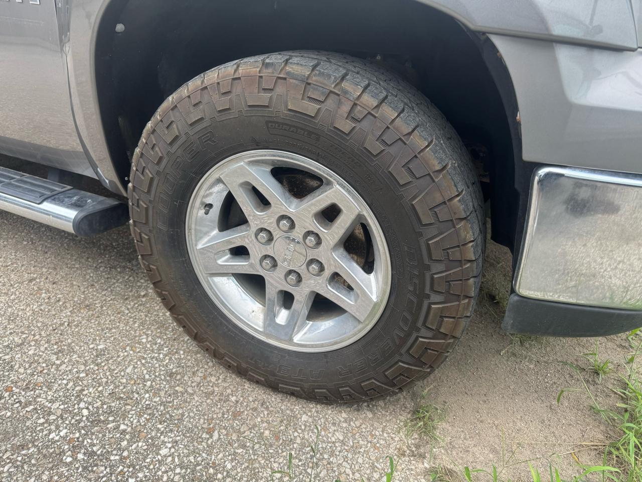 GMC Sierra 1500 4WD Crew Cab 143.5" SLE 2009