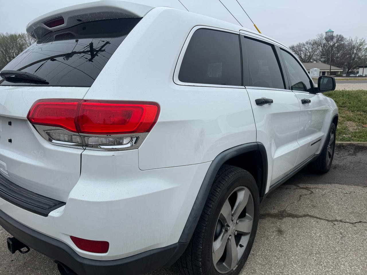 Jeep Grand Cherokee 4WD 4dr Laredo 2014