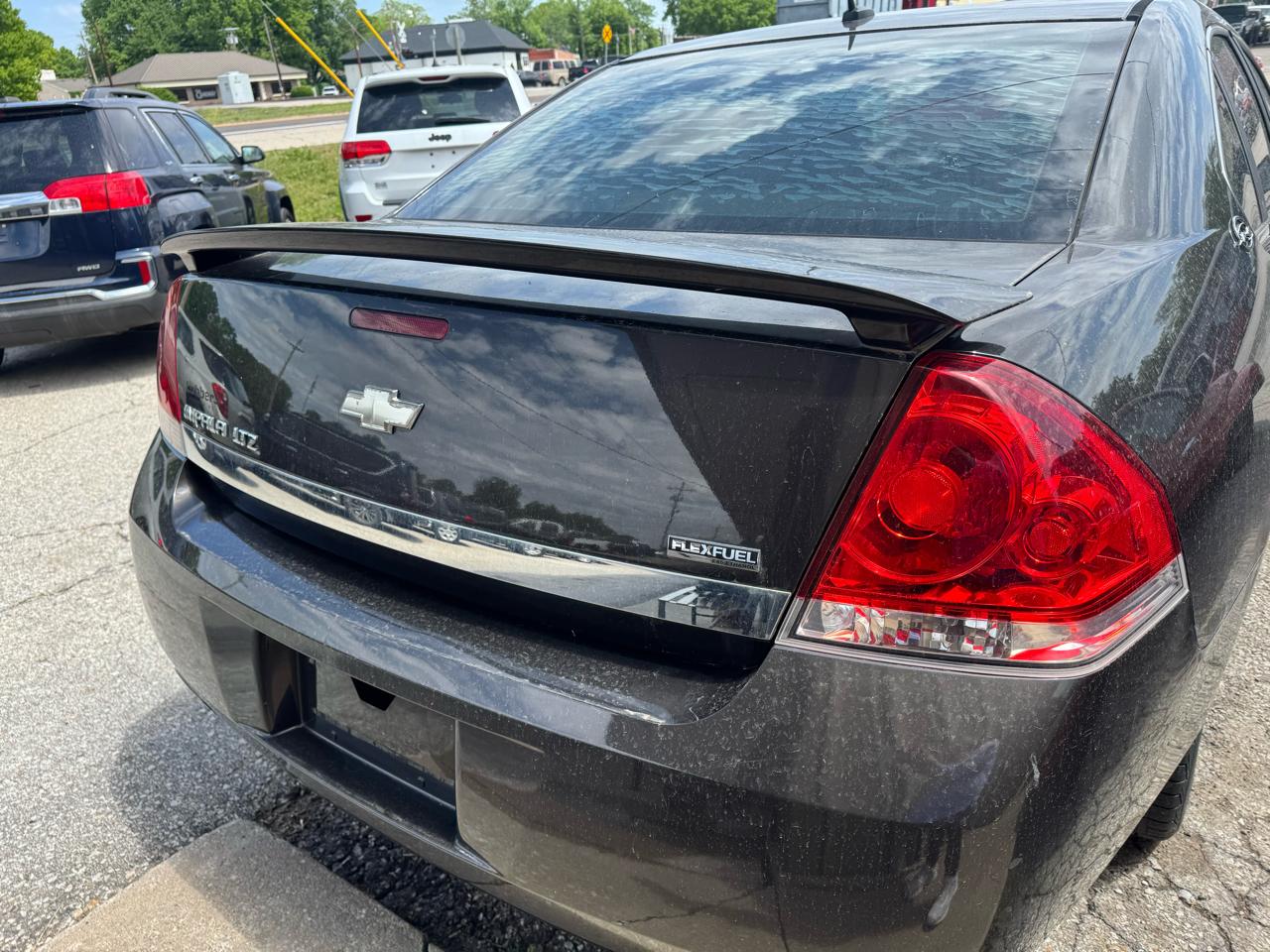Chevrolet Impala 4dr Sdn LTZ 2009