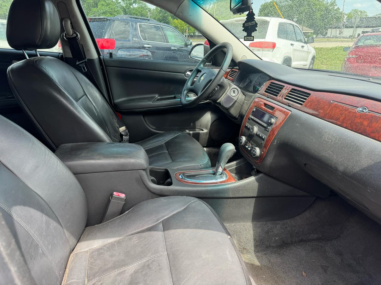 Chevrolet Impala 4dr Sdn LTZ 2009