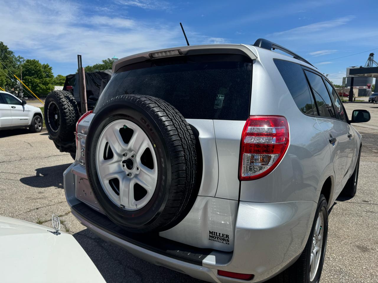 Toyota RAV4 FWD 4dr I4 (Natl) 2012