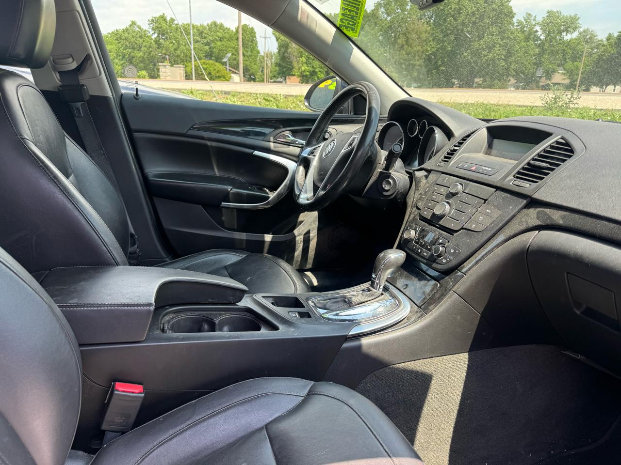 Buick Regal 4dr Sdn Base 2012