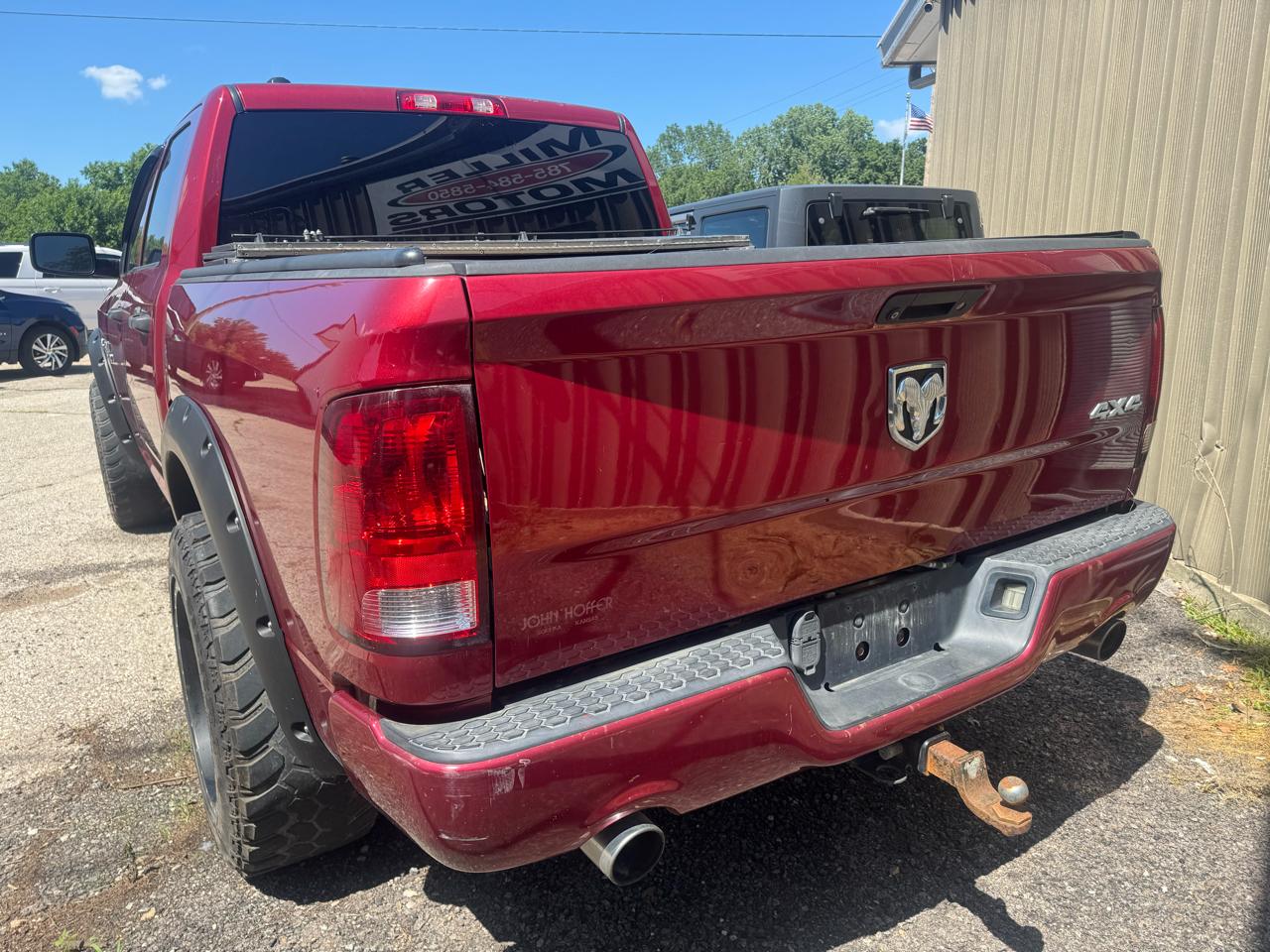 RAM 1500 4WD Crew Cab 140.5" Express 2013