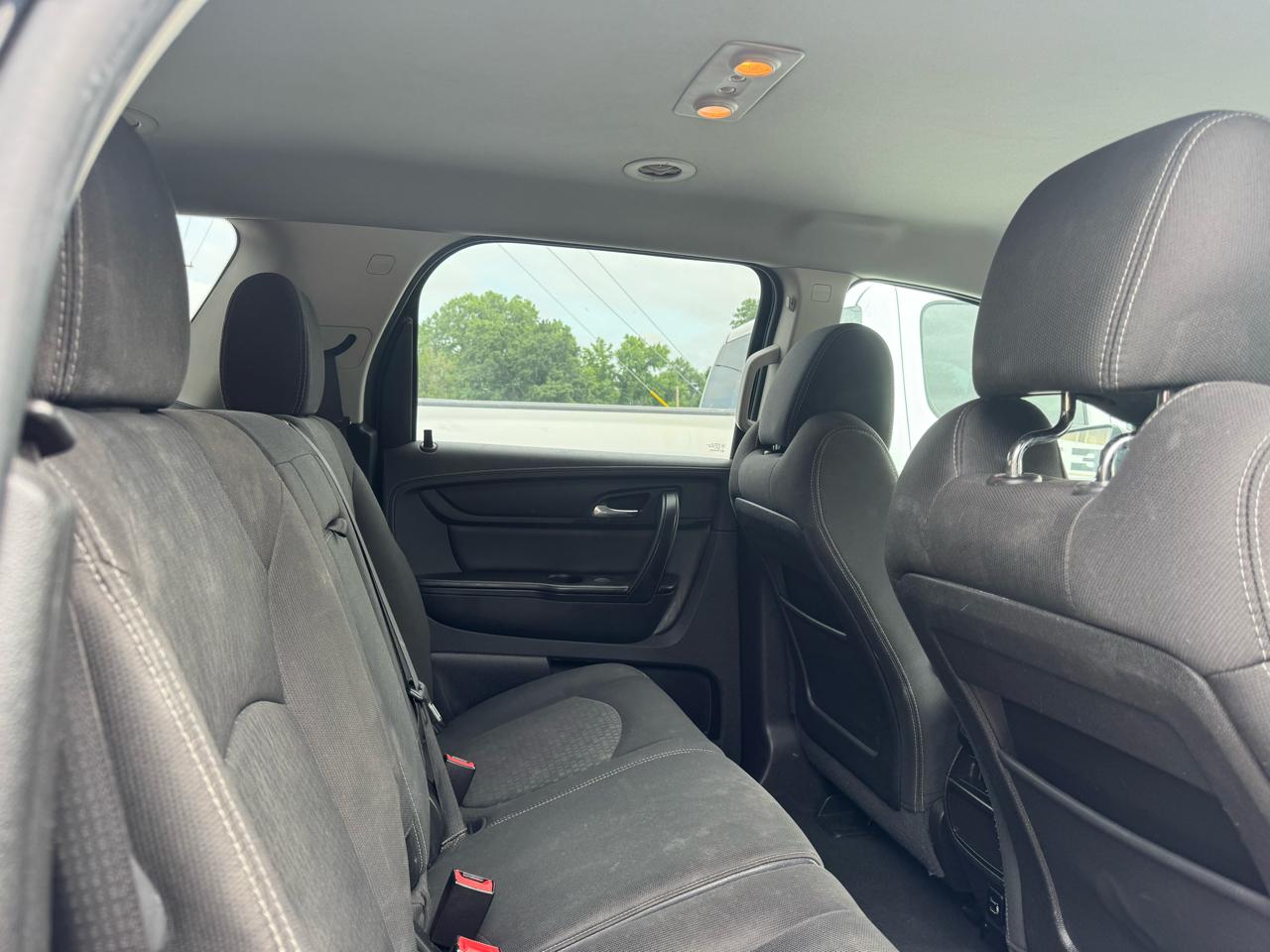 GMC Acadia FWD 4dr SLE w/SLE-1 2016