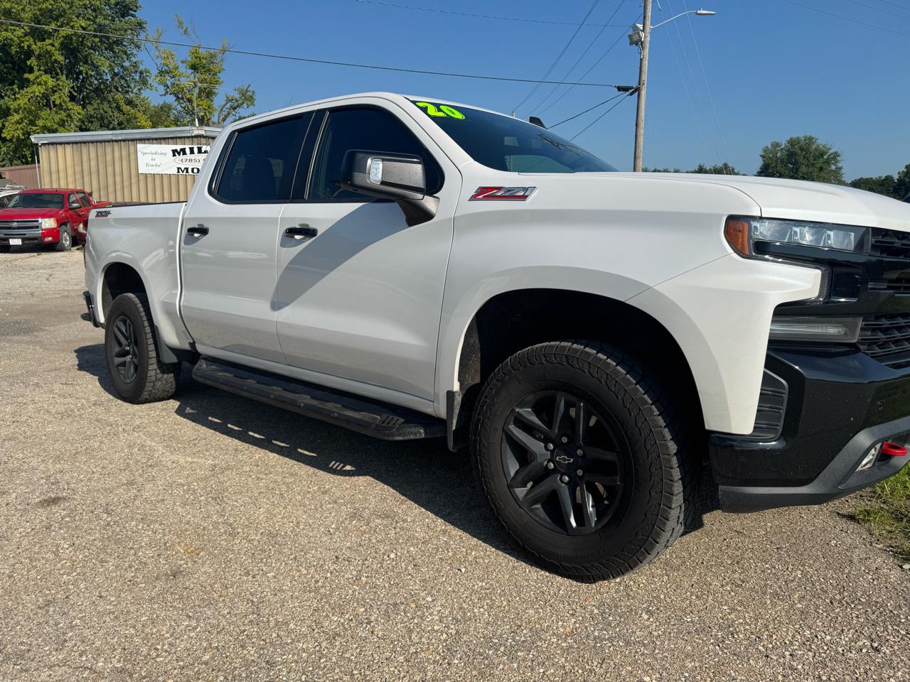 Chevrolet Silverado 1500 4WD Crew Cab 147" LT Trail Boss 2020