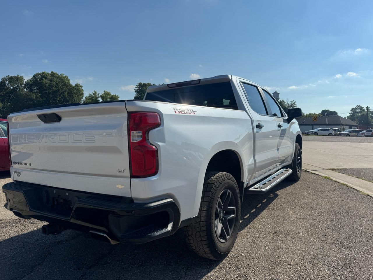 Chevrolet Silverado 1500 4WD Crew Cab 147" LT Trail Boss 2020