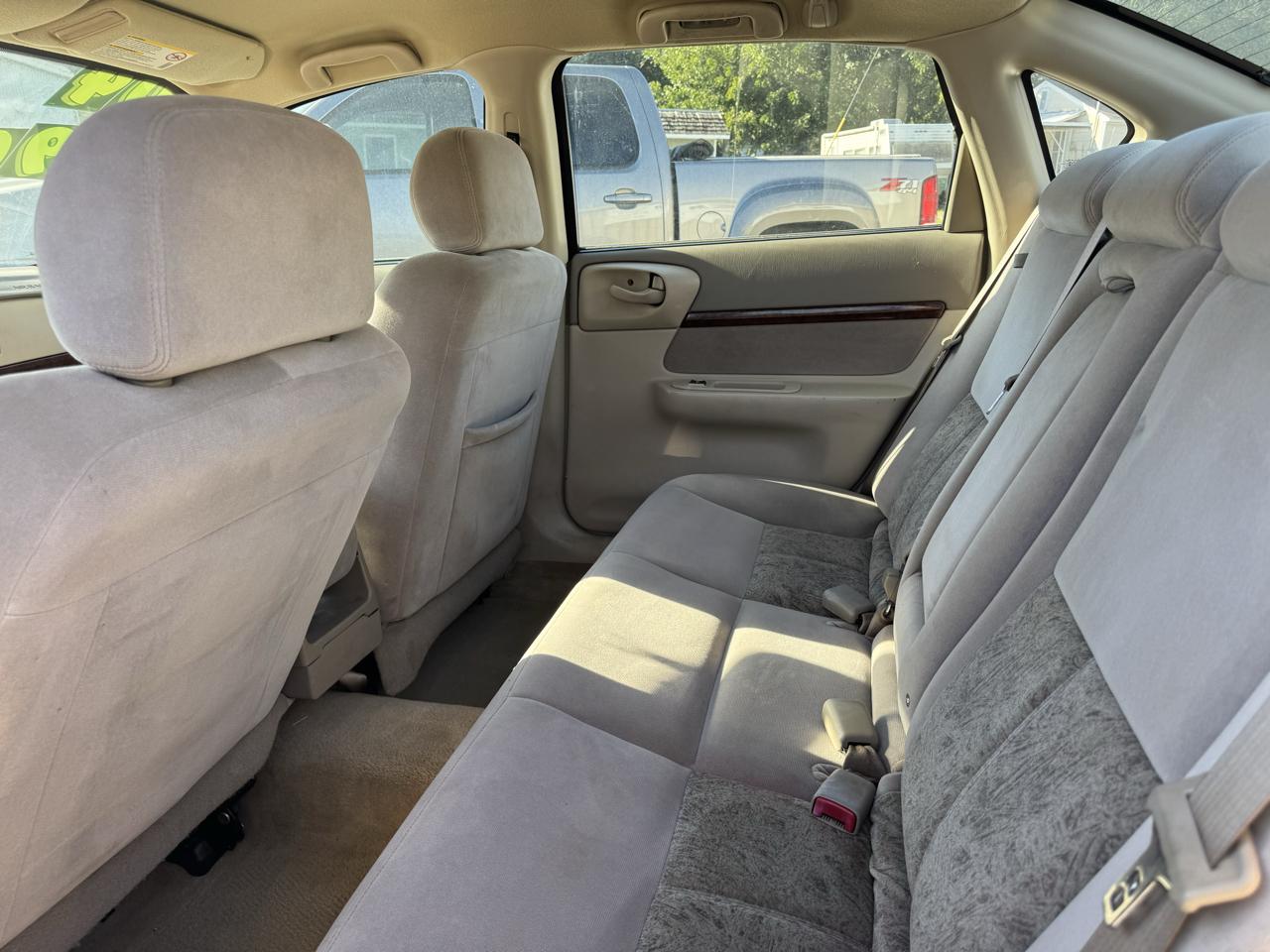 Chevrolet Impala 4dr Sdn 2004