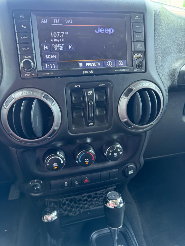 Jeep Wrangler JK Unlimited Sport S 4x4 2018