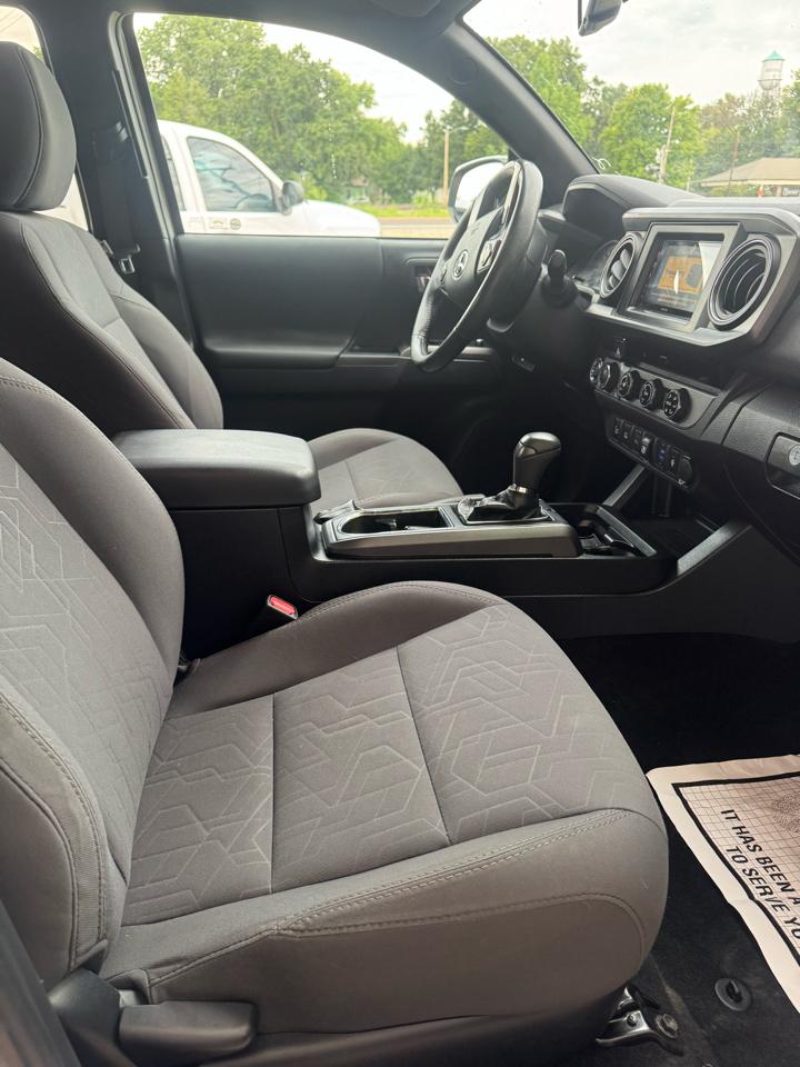 Toyota Tacoma TRD Off Road Double Cab 5' Bed V6 4x4 MT (Natl) 2018