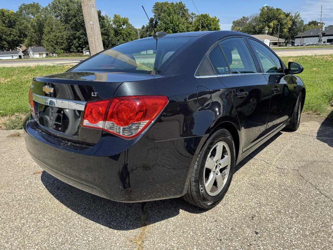 Chevrolet Cruze Limited 4dr Sdn Auto LT w/1LT 2016