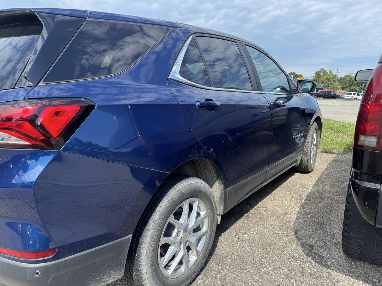 Chevrolet Equinox FWD 4dr LT w/2FL 2022
