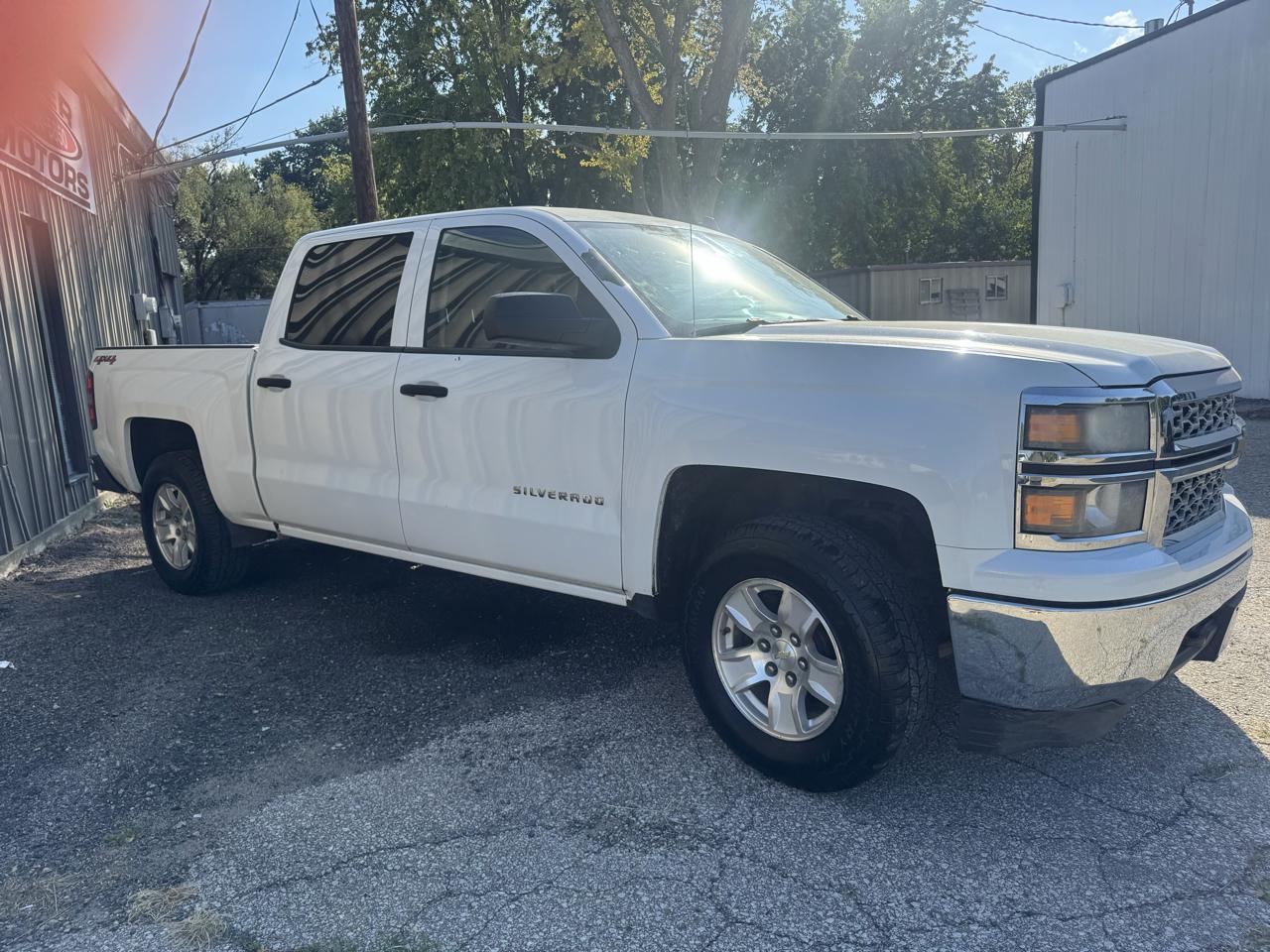 Chevrolet Silverado 1500 4WD Crew Cab 143.5" LT w/1LT 2014