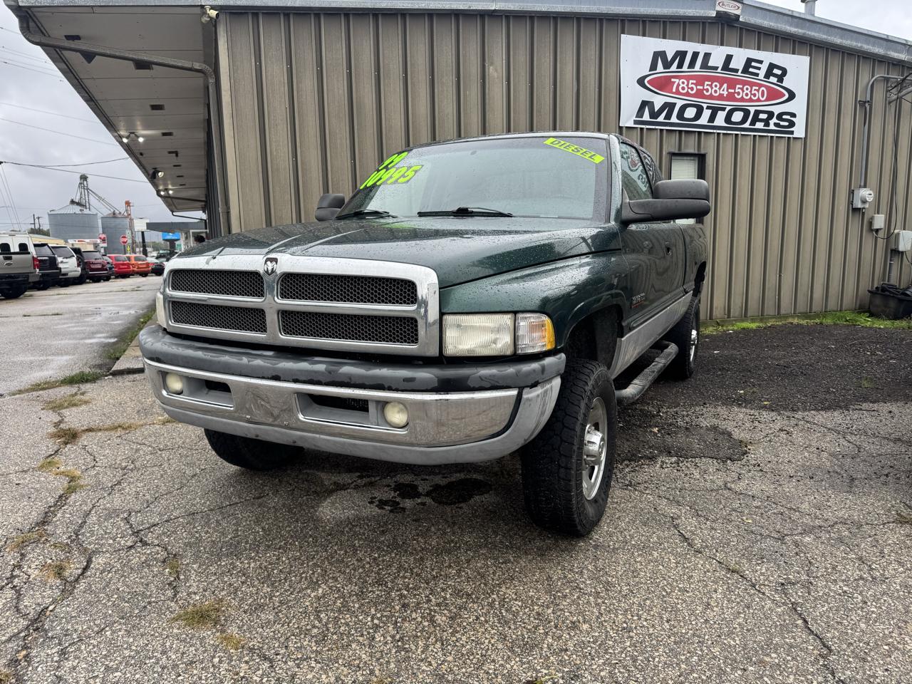Dodge Ram 2500 4dr Quad Cab 139" WB HD 4WD 1999