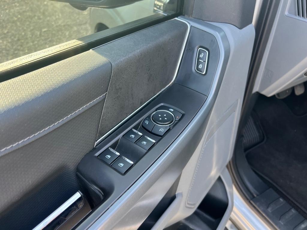 Ford F-150  2024