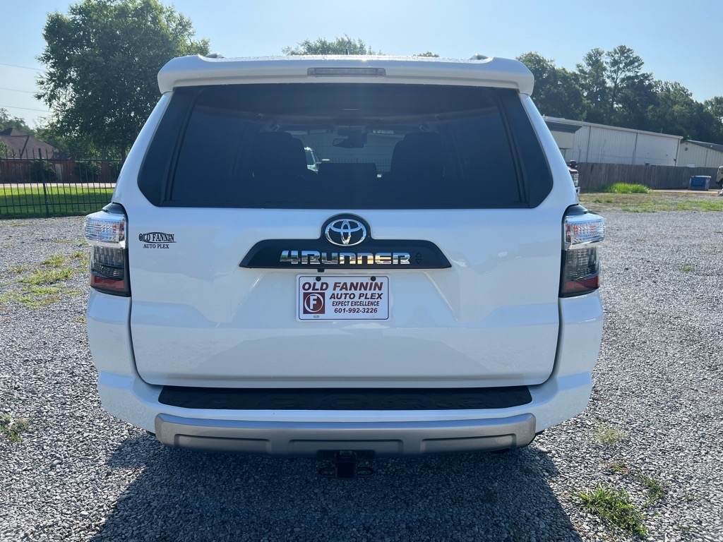 Toyota 4Runner  2024