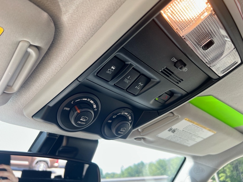 Toyota 4Runner  2024