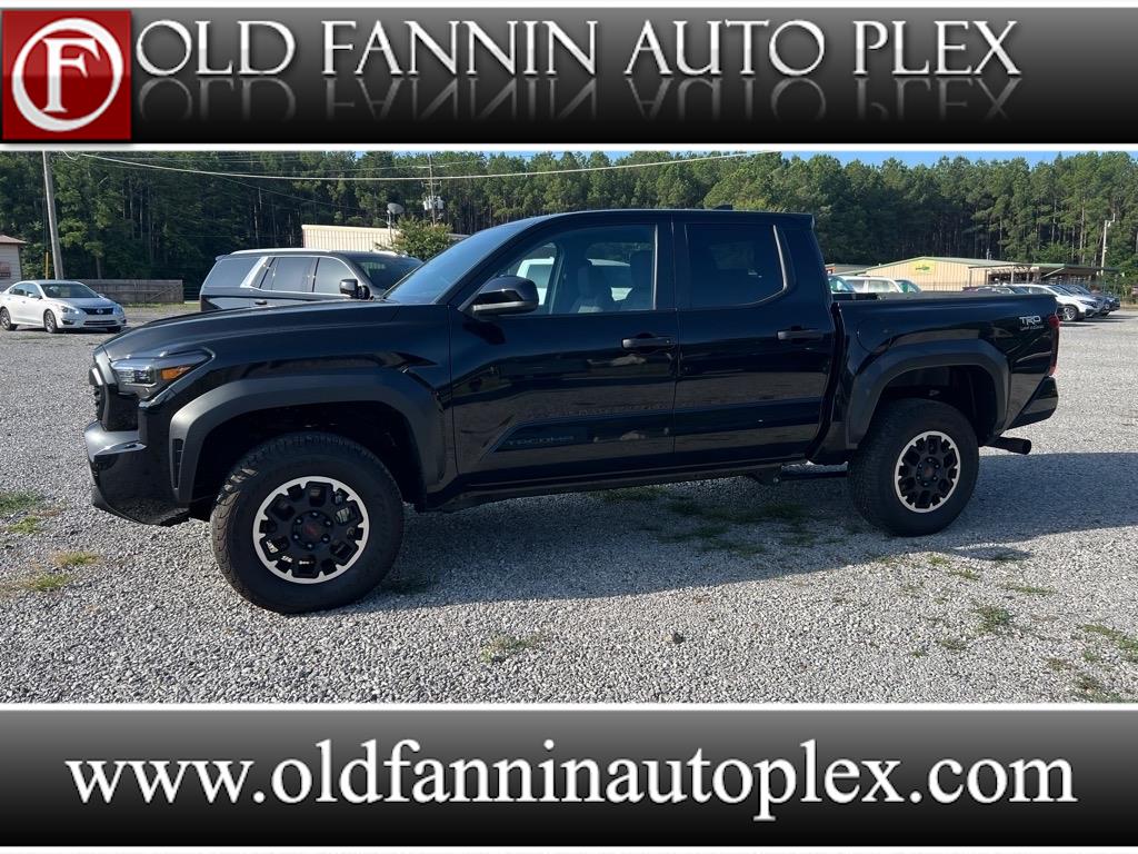 2024 Toyota Tacoma 4x4 TRD Off-Road 4dr Double Cab 5.0 ft SB 8A