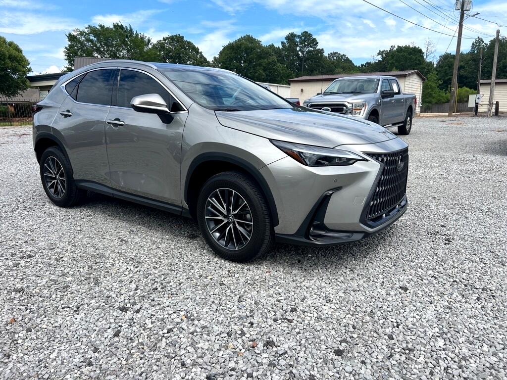 Lexus NX  2025