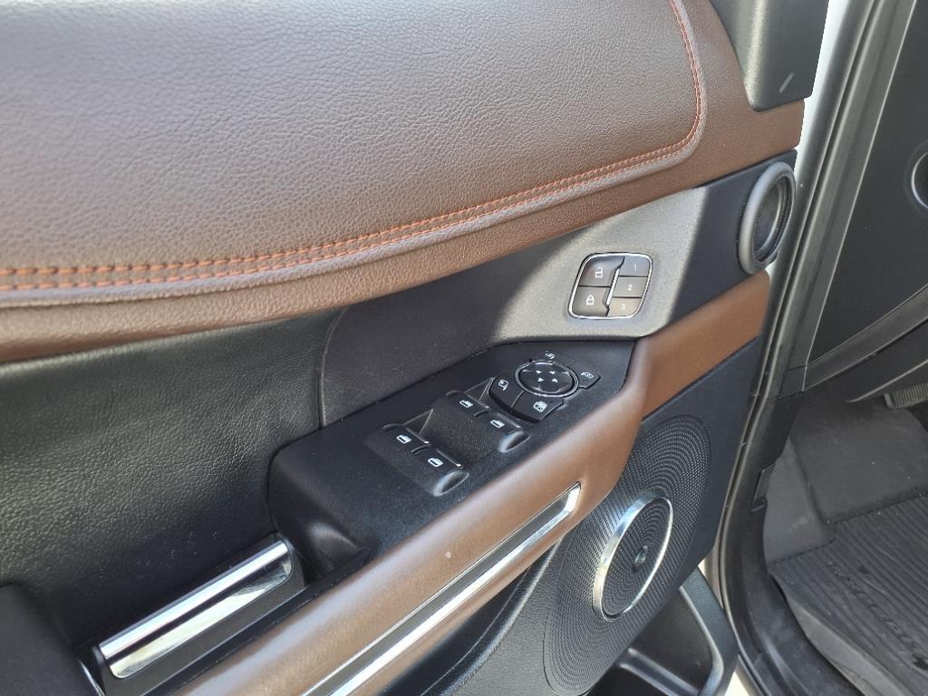 Ford Expedition  2020