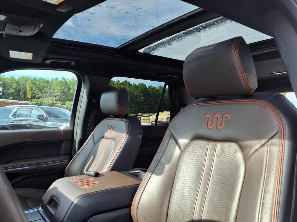 Ford Expedition  2020