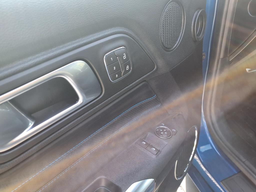 Ford Mustang  2022 Ford Mustang  2022