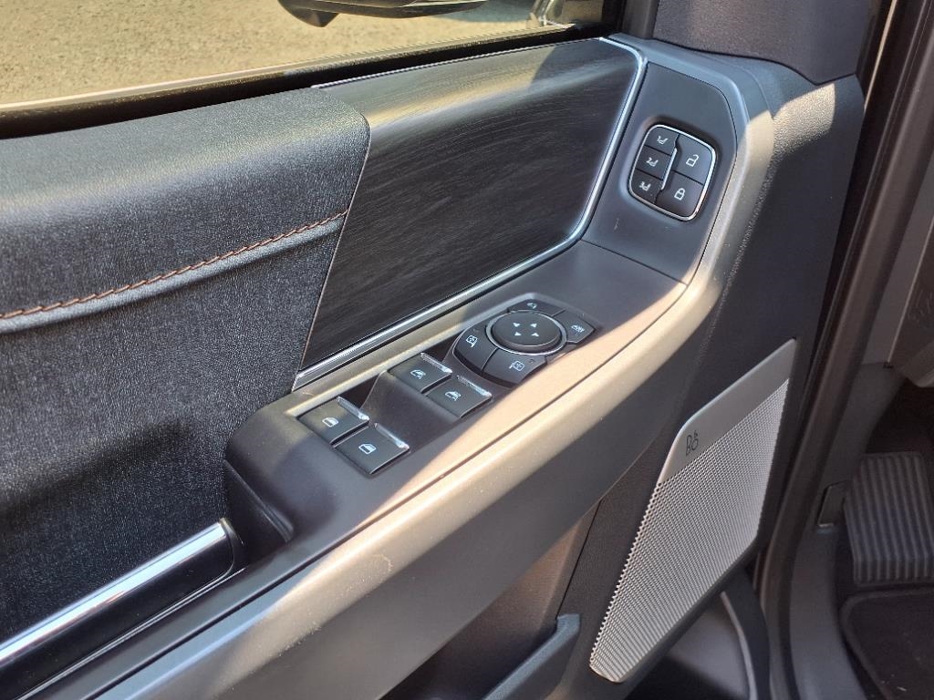 Ford F-150  2024 Ford F-150  2024