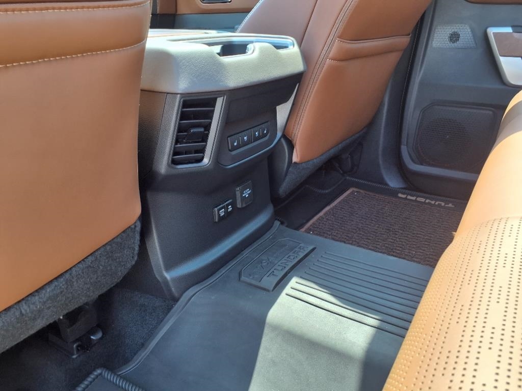 Toyota Tundra  2024 Toyota Tundra  2024