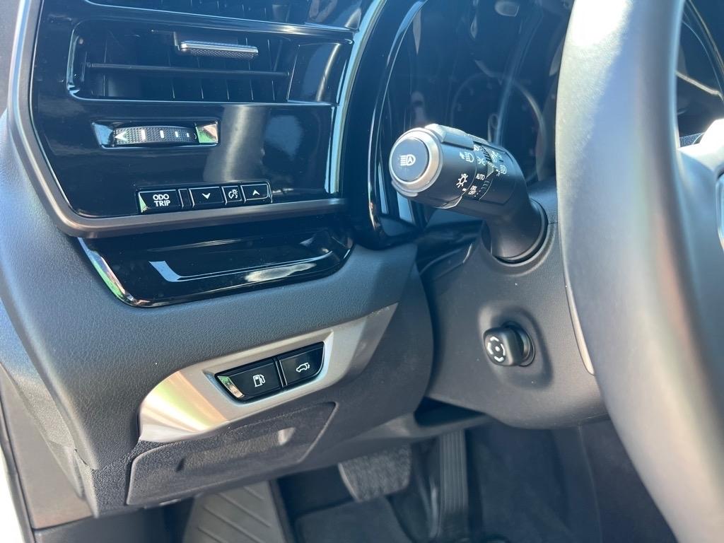 Lexus RX  2024