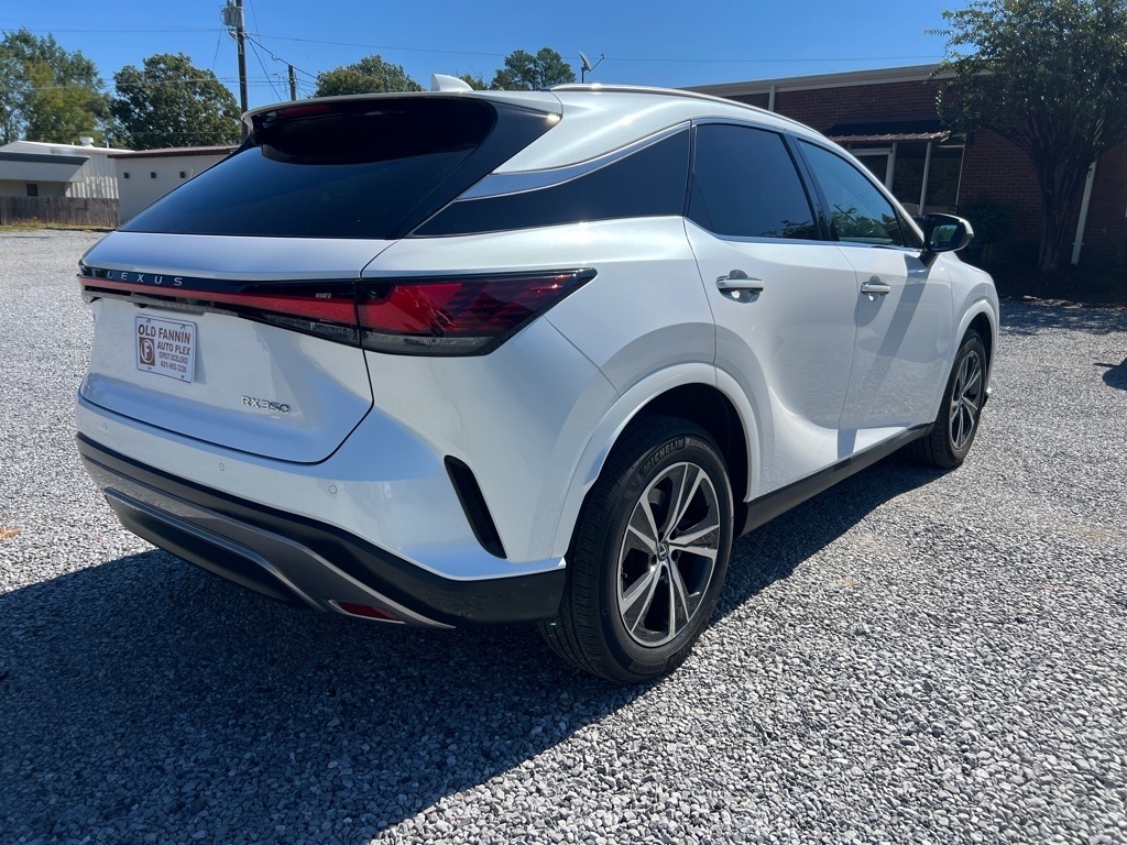 Lexus RX  2024