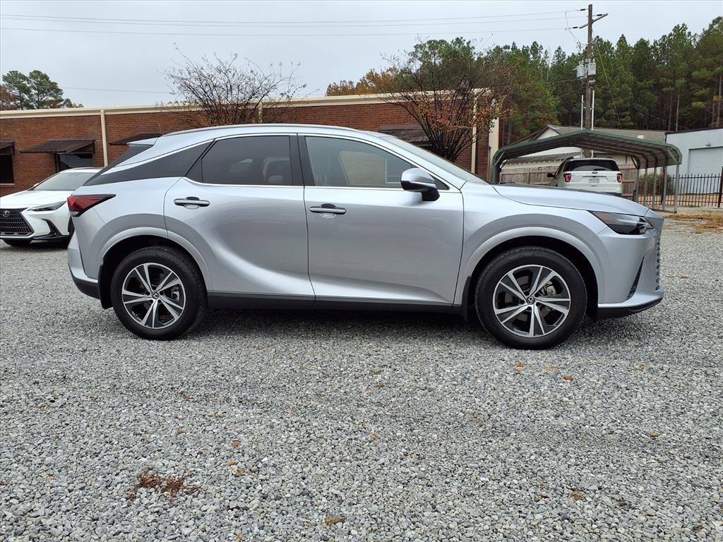 Lexus RX  2024