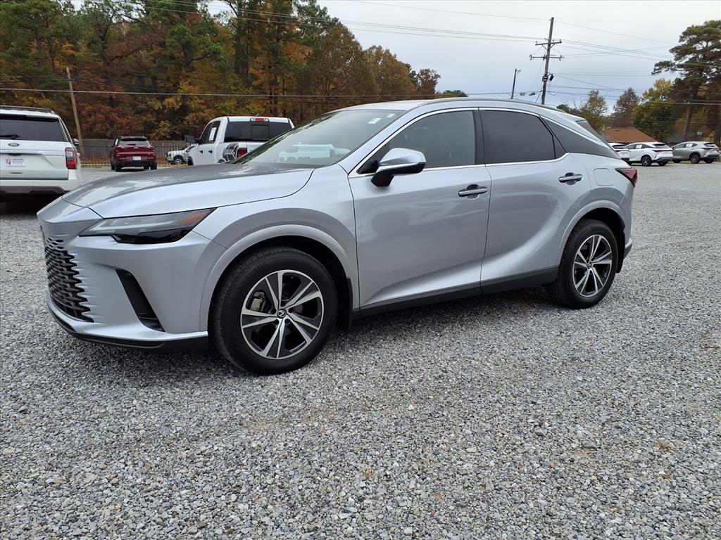 Lexus RX  2024