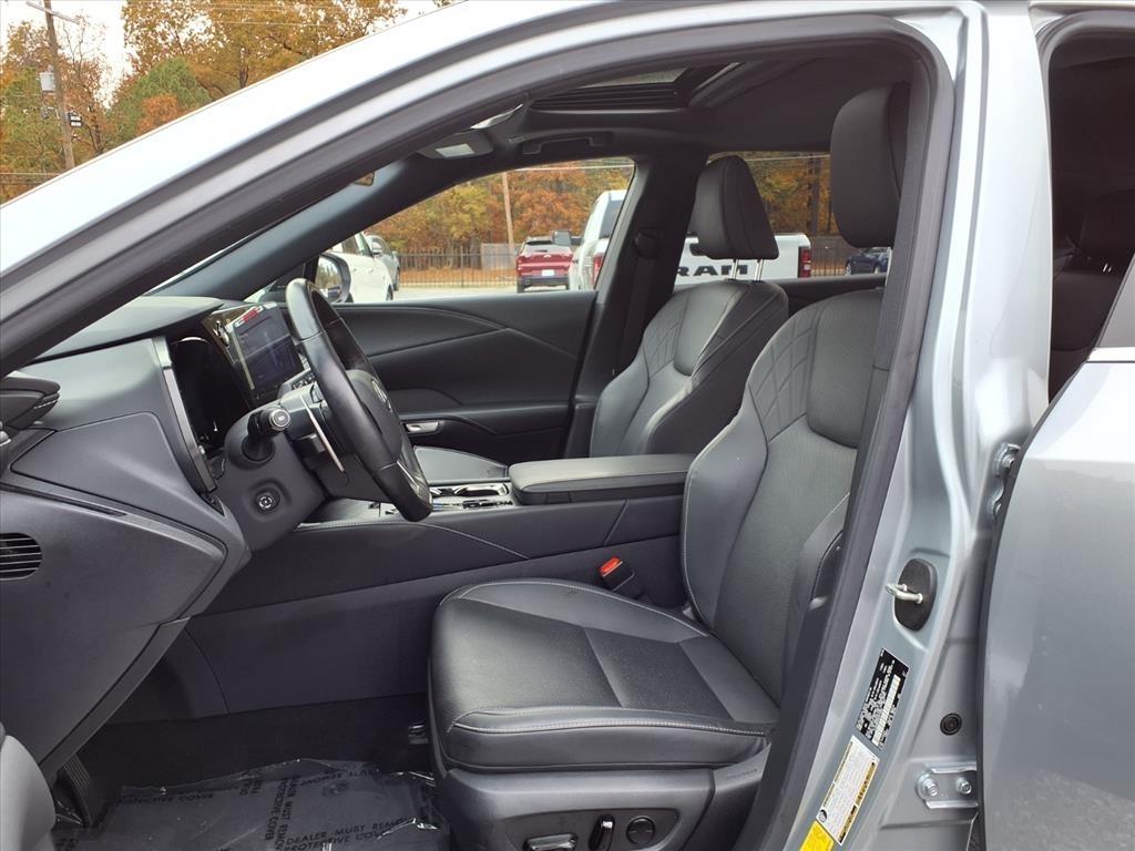 Lexus RX  2024
