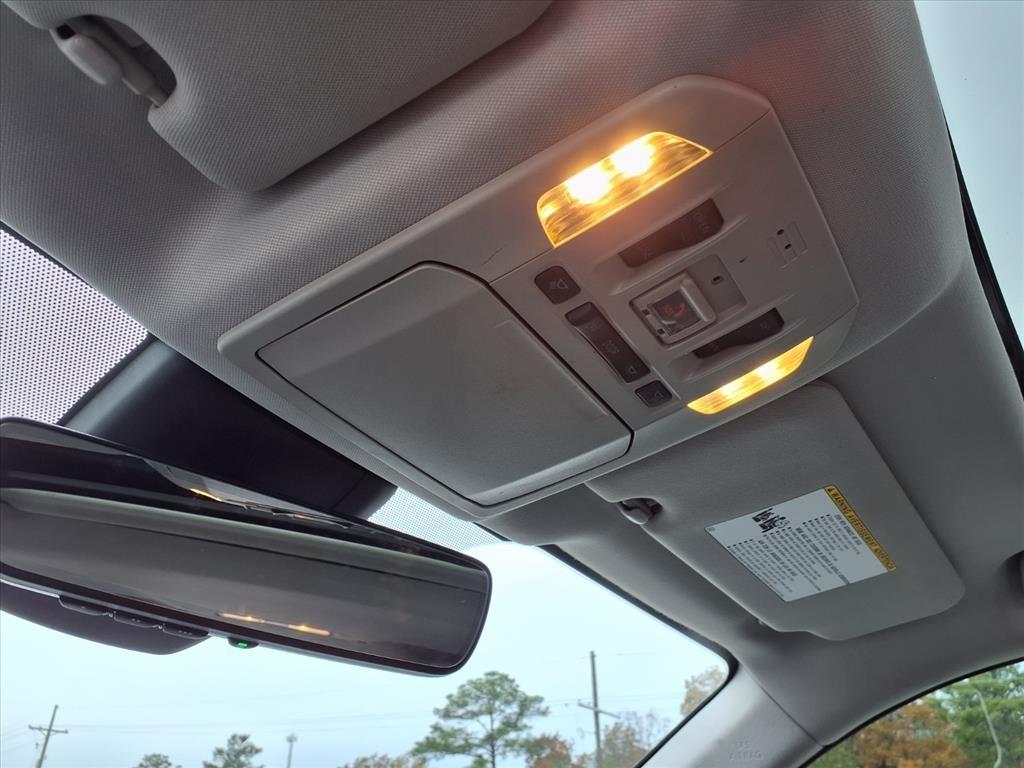 Toyota Highlander  2021