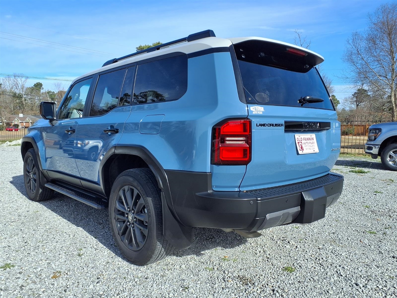 Toyota Land Cruiser  2025