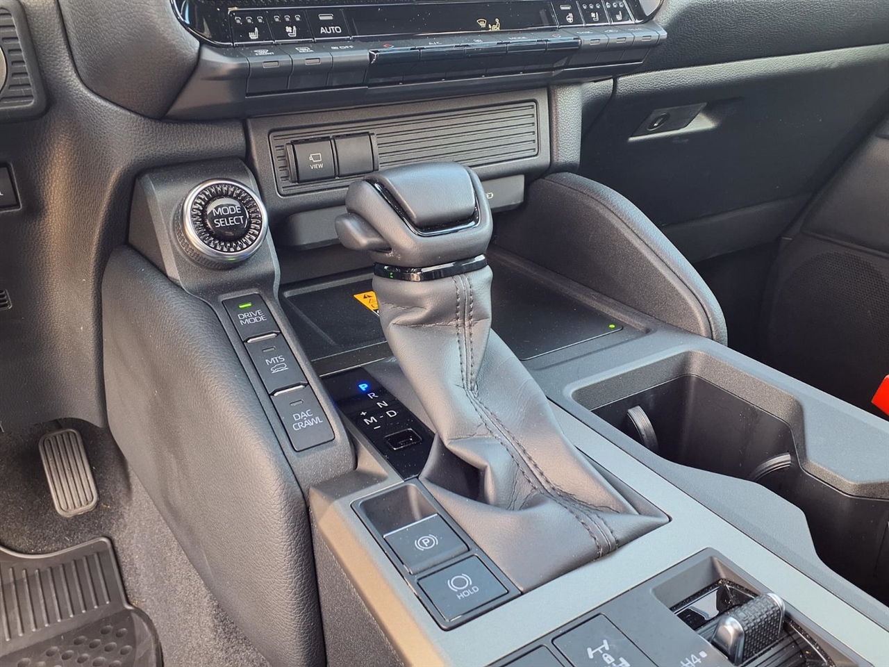 Toyota Land Cruiser  2025