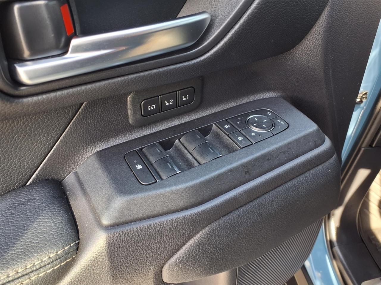 Toyota Land Cruiser  2025