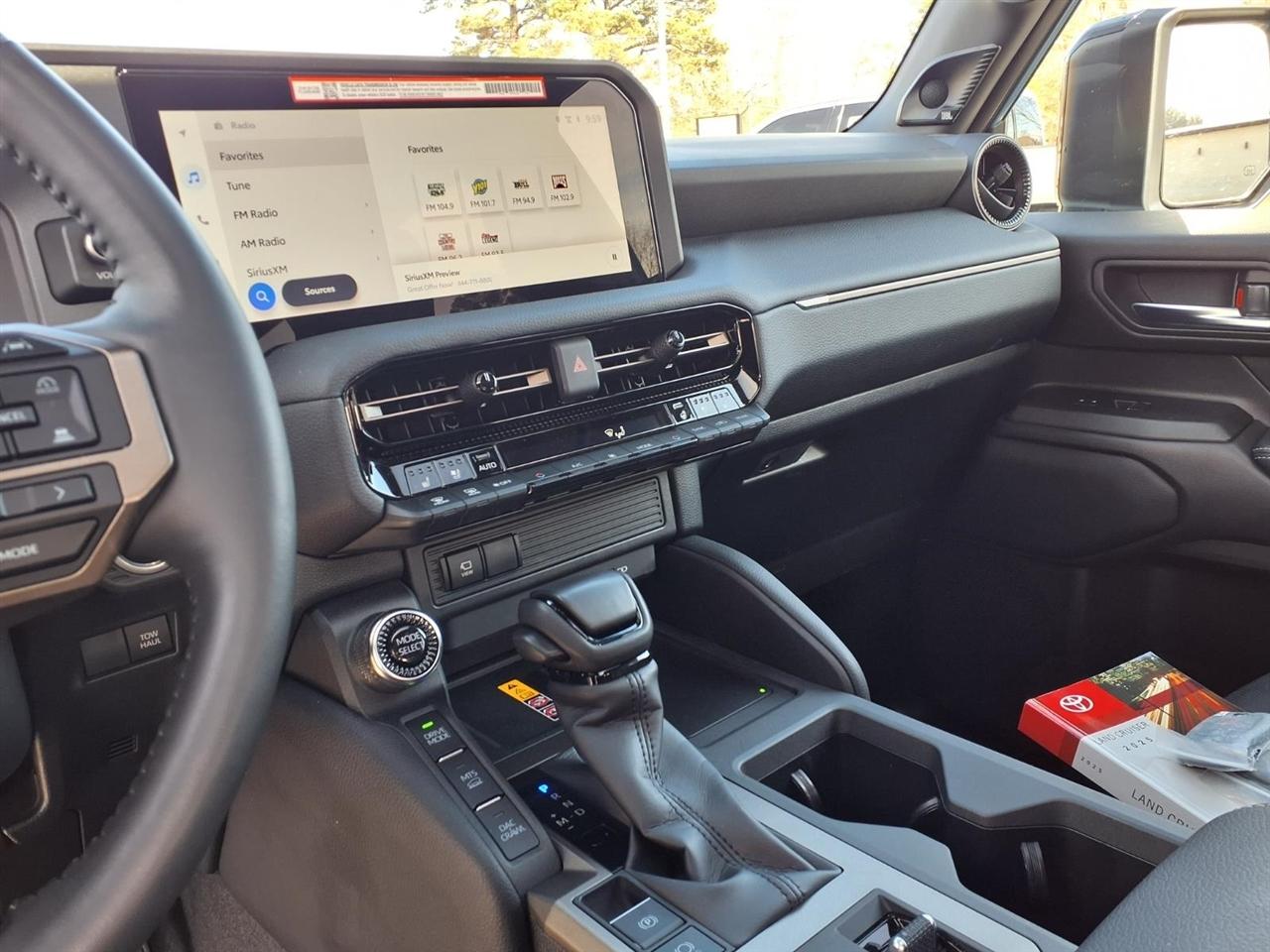 Toyota Land Cruiser  2025