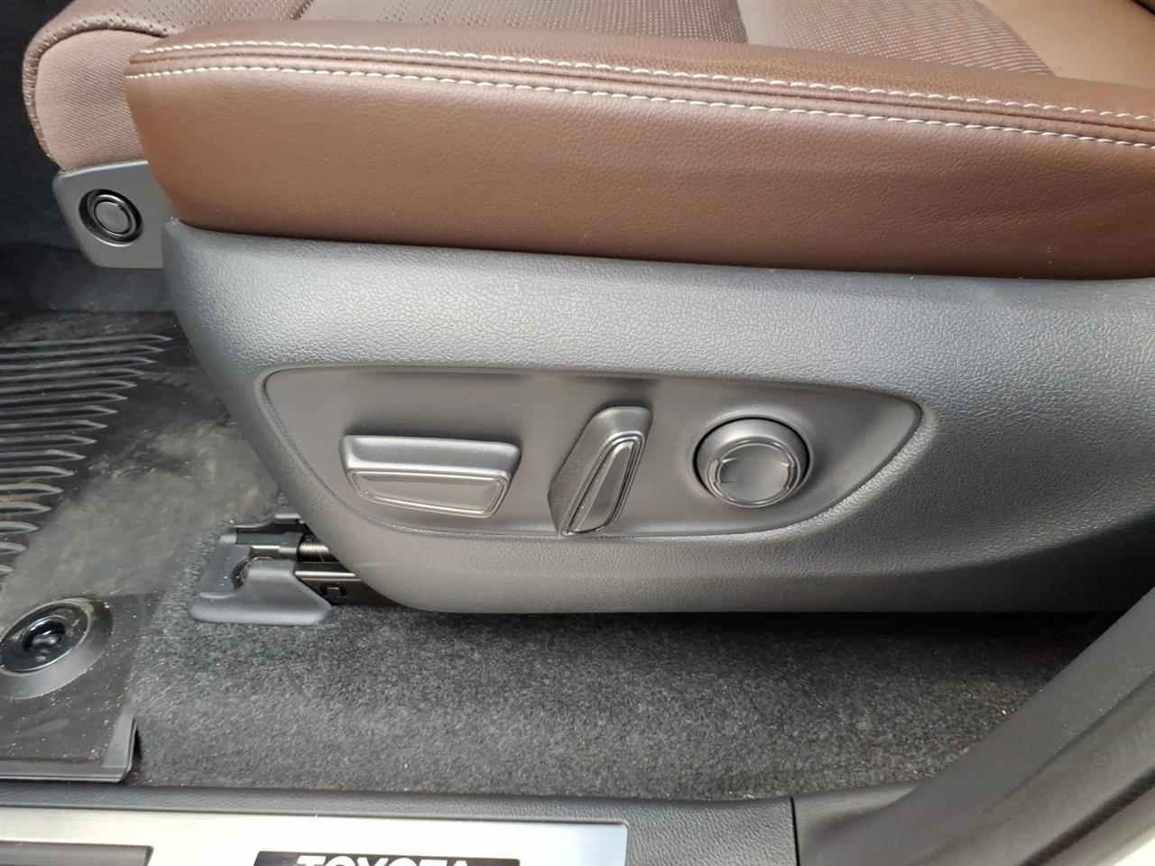 Toyota Land Cruiser  2026