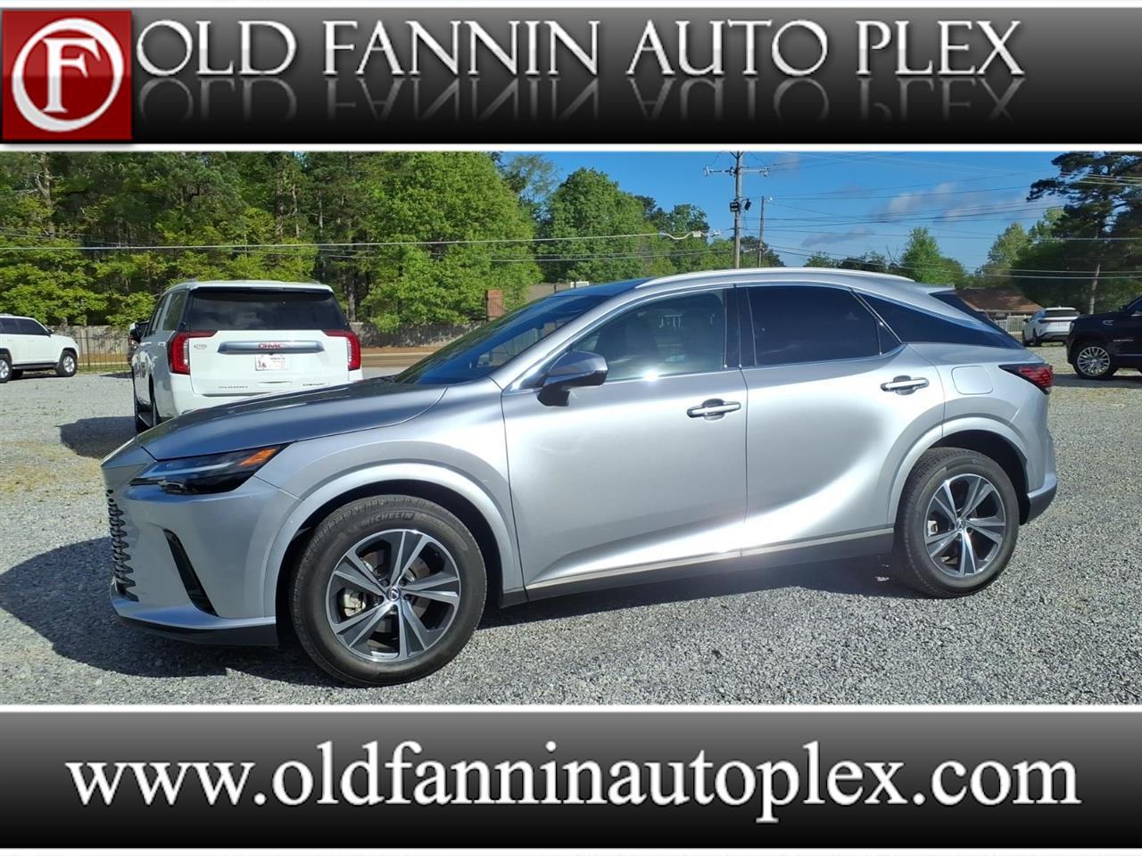 Lexus RX  2024