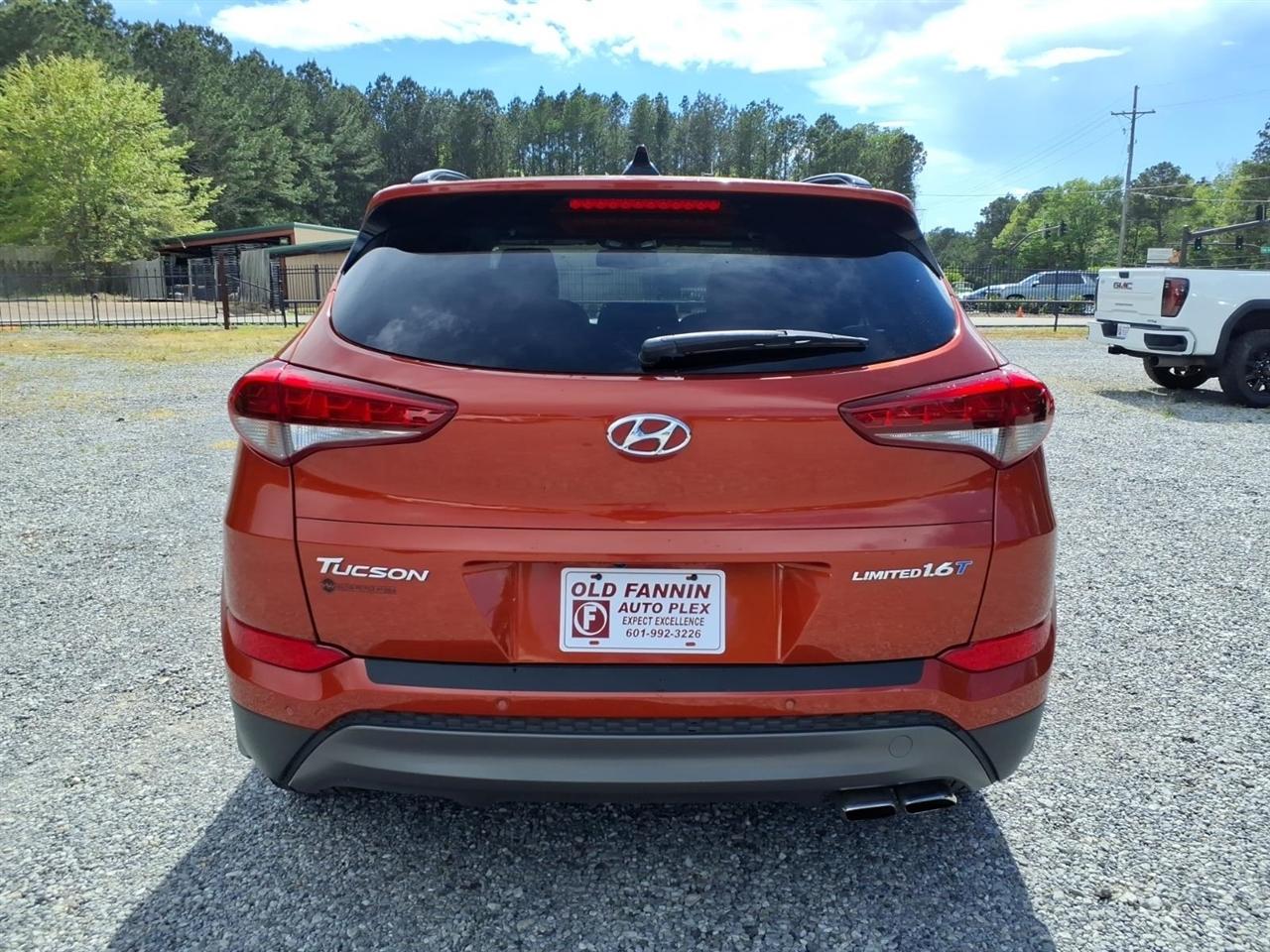 Hyundai Tucson  2016