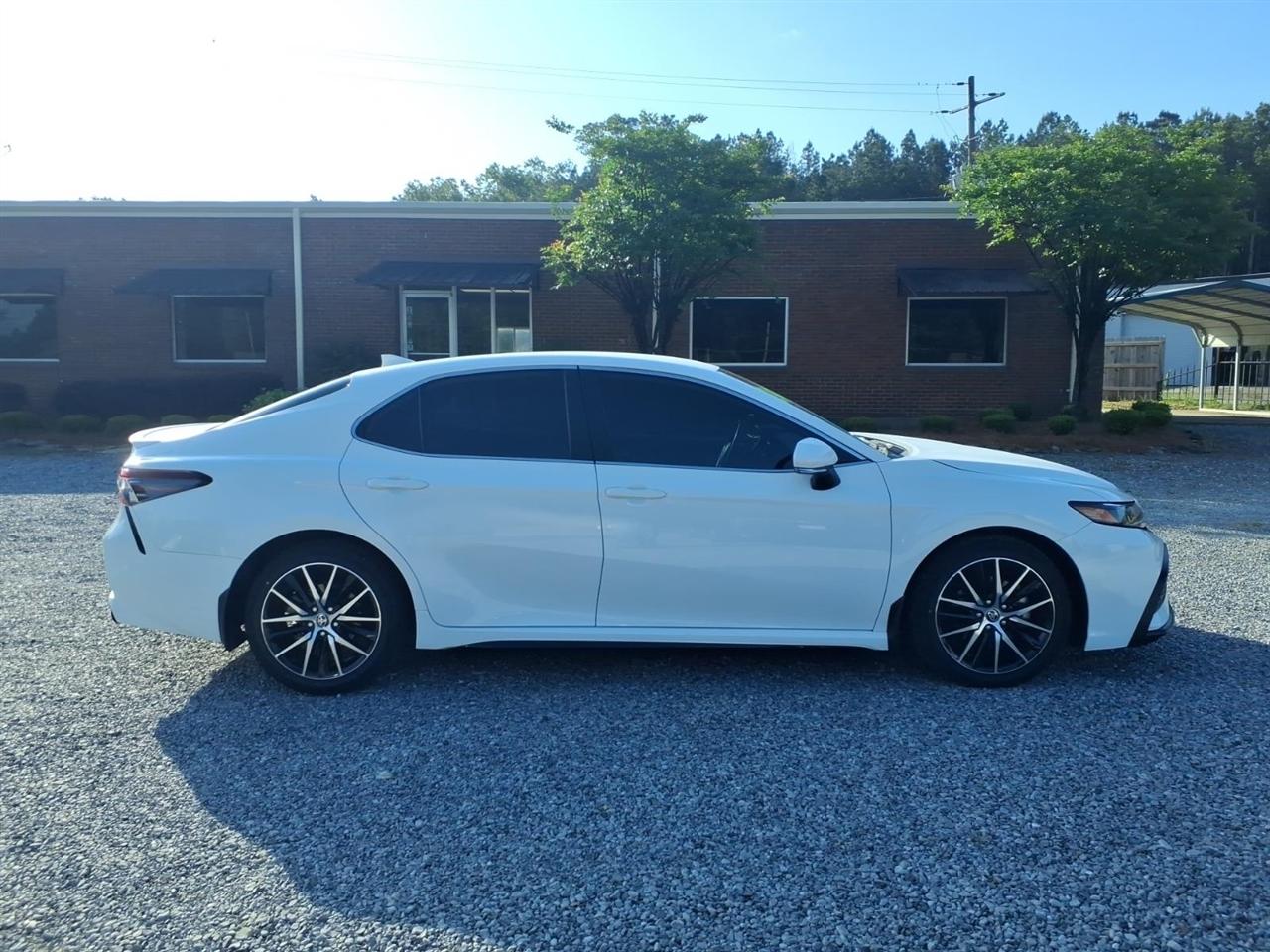 Toyota Camry  2024