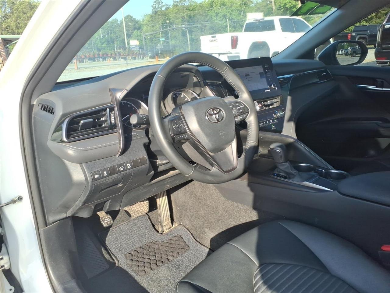 Toyota Camry  2024