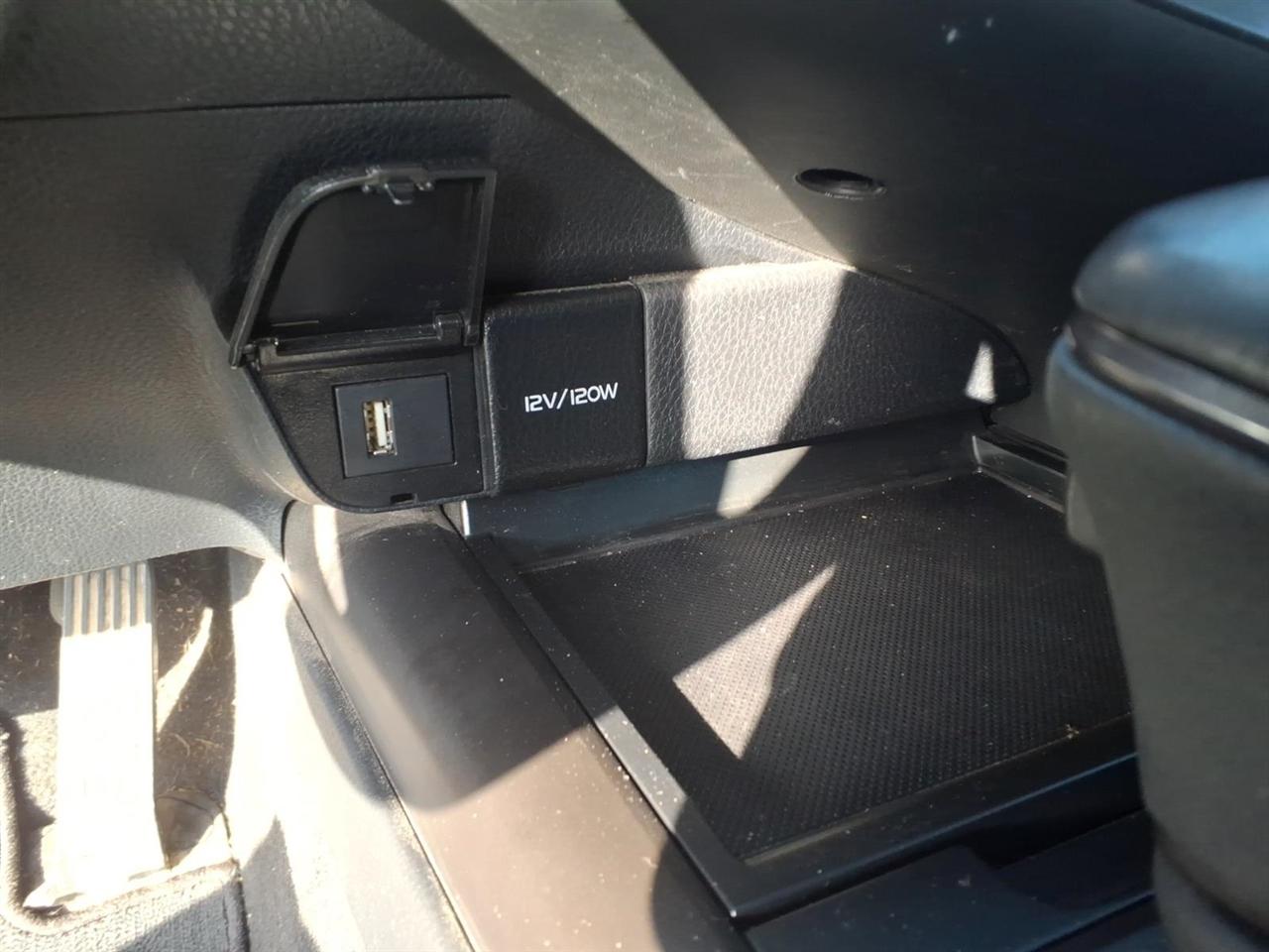 Toyota Camry  2024