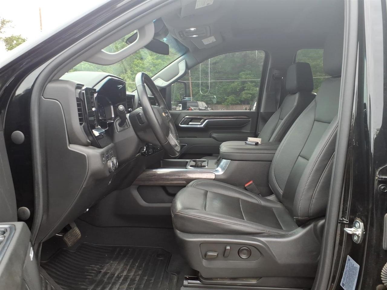 Chevrolet Silverado 2500HD  2024